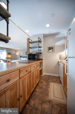 $199,500 | 1814 Fairway Drive, Unit 327, Basye, VA 22842