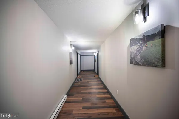 $199,500 | 1814 Fairway Drive, Unit 327, Basye, VA 22842