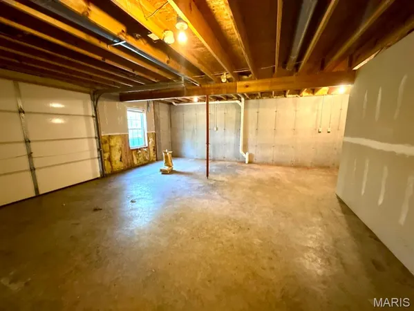 $599,000 | 15306 Bucyrus Drive, Bucyrus, MO 65444