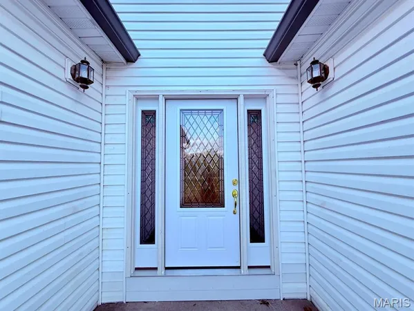 $599,000 | 15306 Bucyrus Drive, Bucyrus, MO 65444