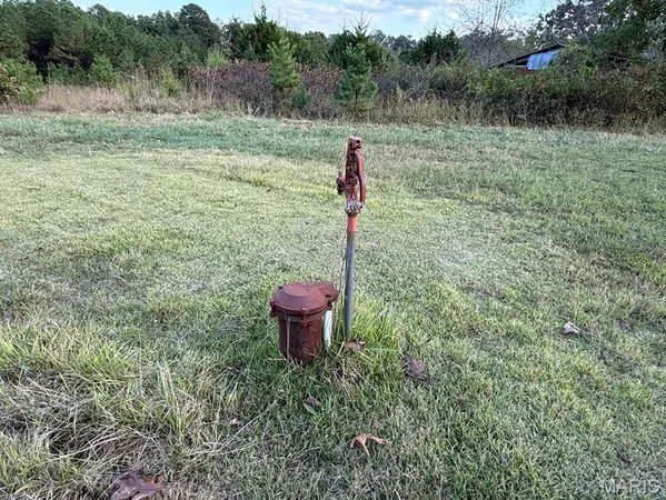 $599,000 | 15306 Bucyrus Drive, Bucyrus, MO 65444