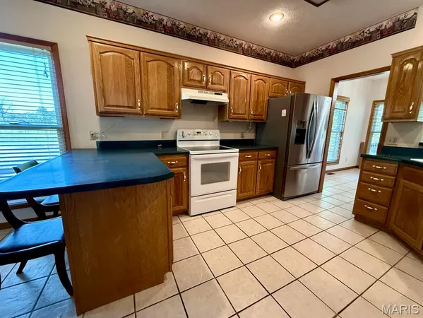 $599,000 | 15306 Bucyrus Drive, Bucyrus, MO 65444