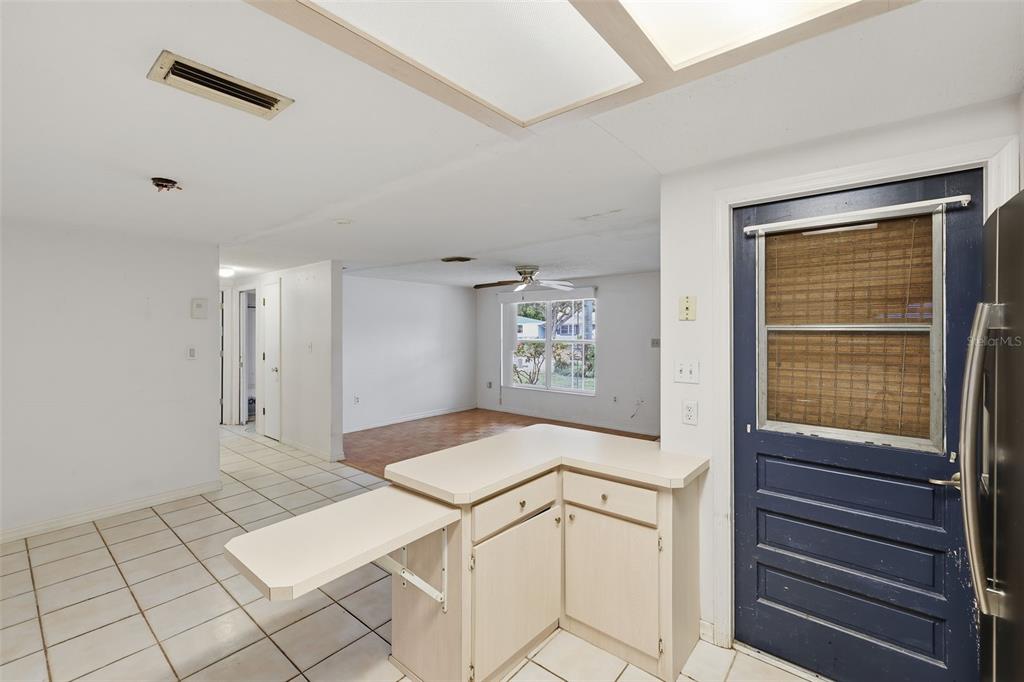 10629 Cymbid Drive Port Richey, FL 34668 - Photo 7 of 32