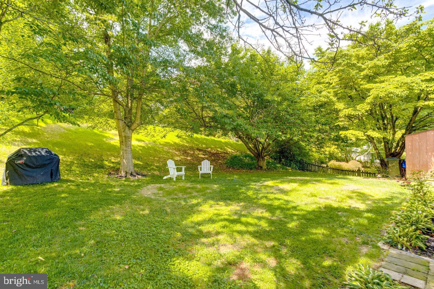 3903 Klausmier Road Nottingham, MD 21236 - Photo 3 of 32 Perfect yard for entertaining or relaxing