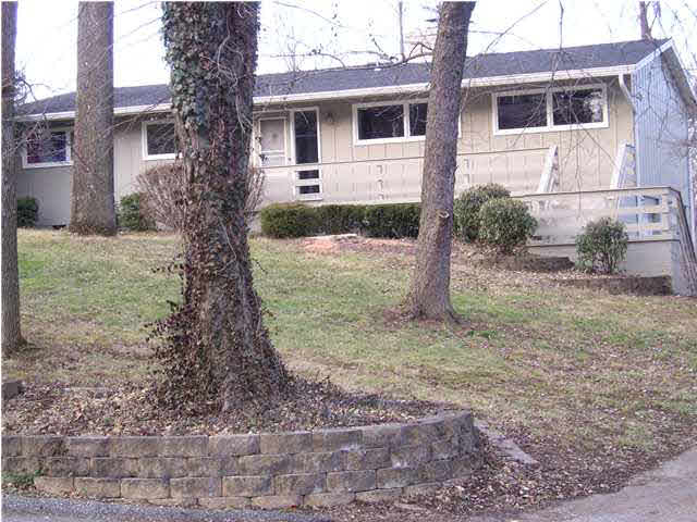 136 East Mill Road Evansville, IN 47711 - Photo 1 of 1 Gallery Image 1