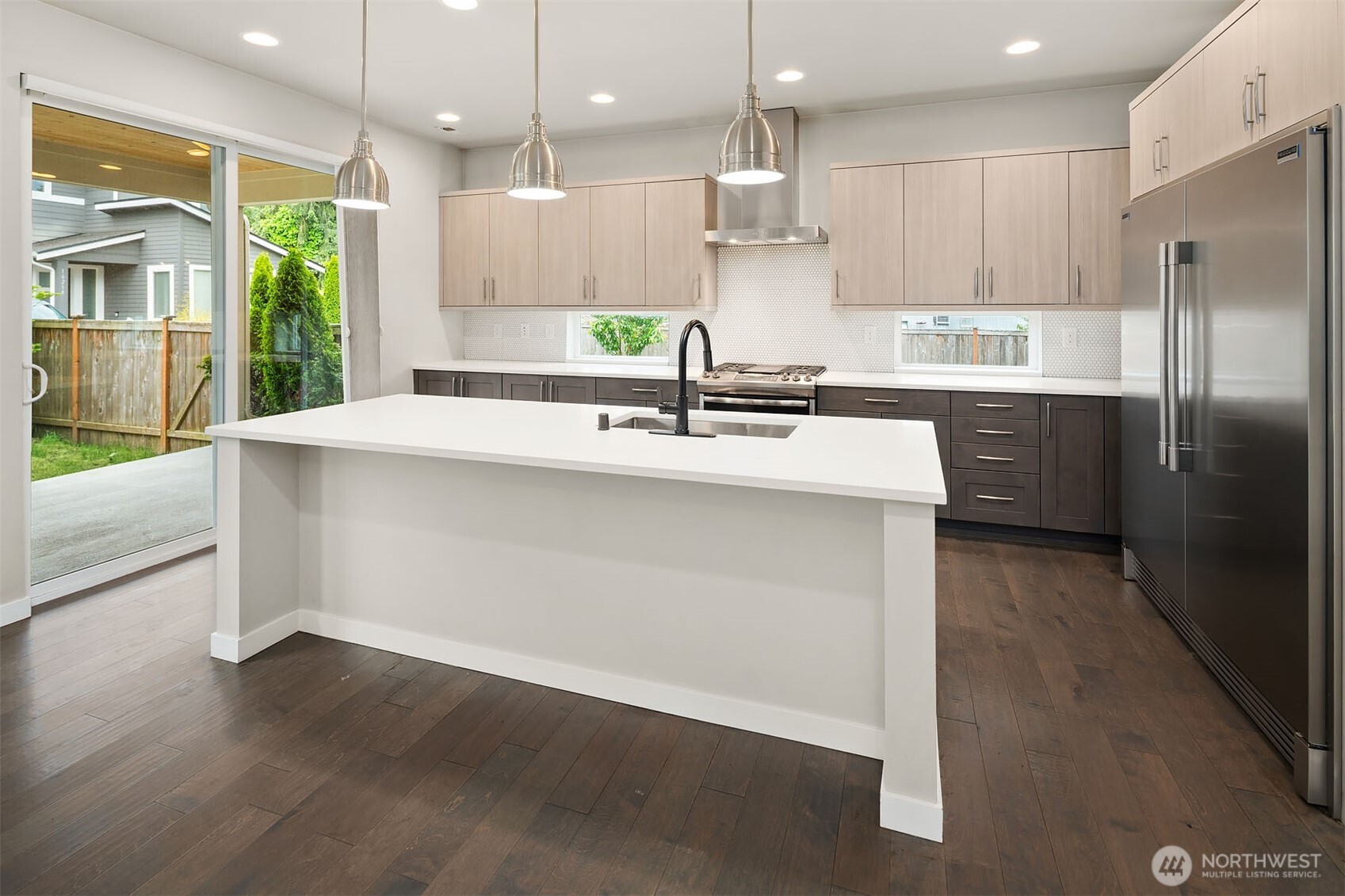 16208 Southeast 114th Street Renton, WA 98055 - Photo 12 of 38