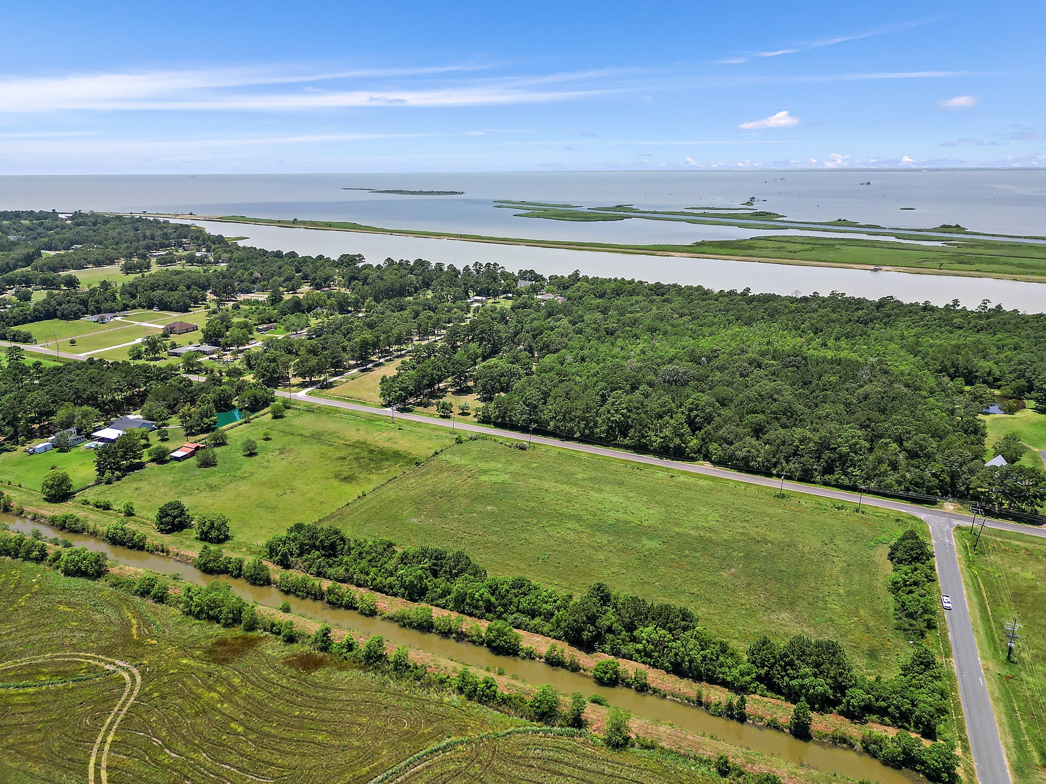 0 South Main Street Anahuac, TX 77514 - Photo 10 of 17 a view of a city