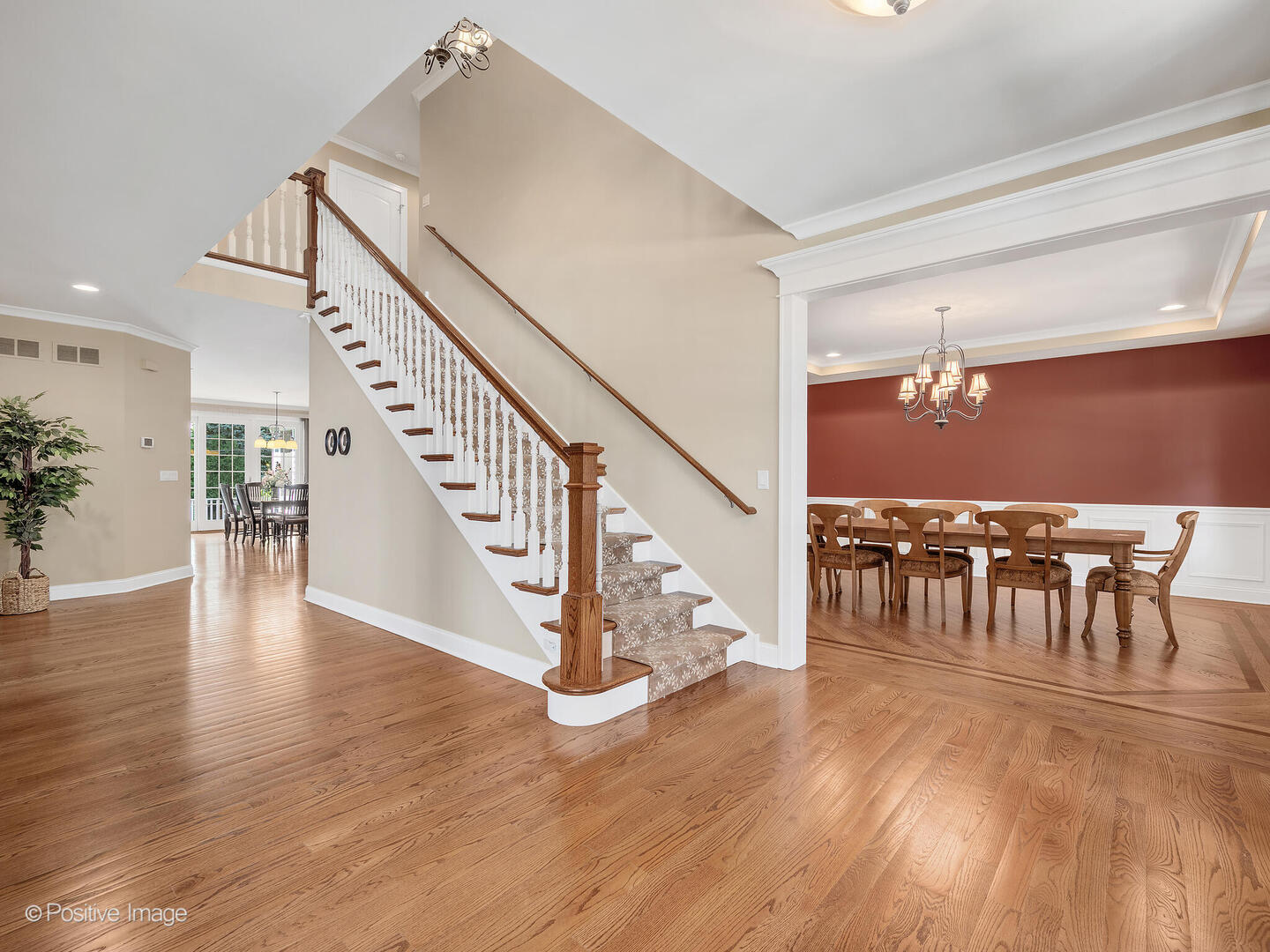 610 Washington Street Elmhurst, IL 60126 - Photo 18 of 48 a view of dining room with furniture and wooden floor