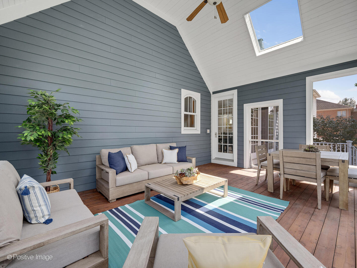 610 Washington Street Elmhurst, IL 60126 - Photo 7 of 48 a outdoor living room with furniture and a potted plant