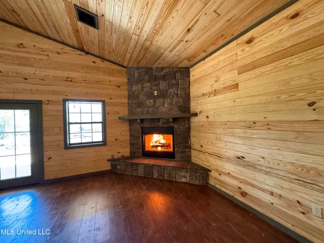 $2,734,000 | 348 Beaverdam Road, Camden, MS 39045