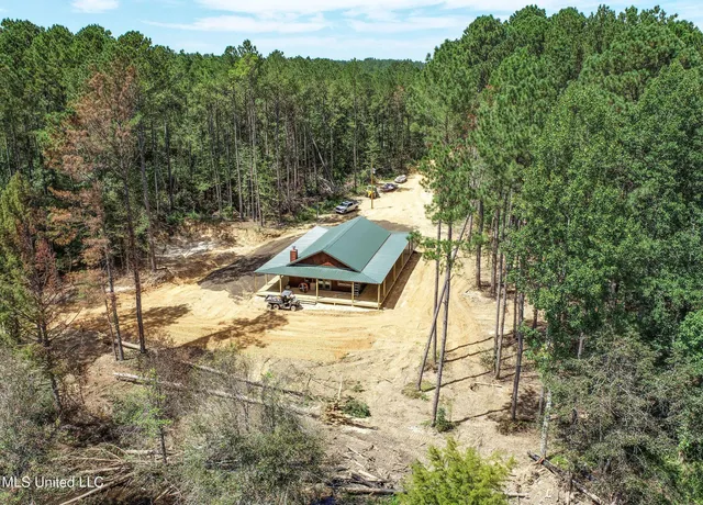 $2,734,000 | 348 Beaverdam Road, Camden, MS 39045
