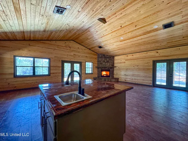 $2,439,500 | 348 Beaverdam Road, Camden, MS 39045