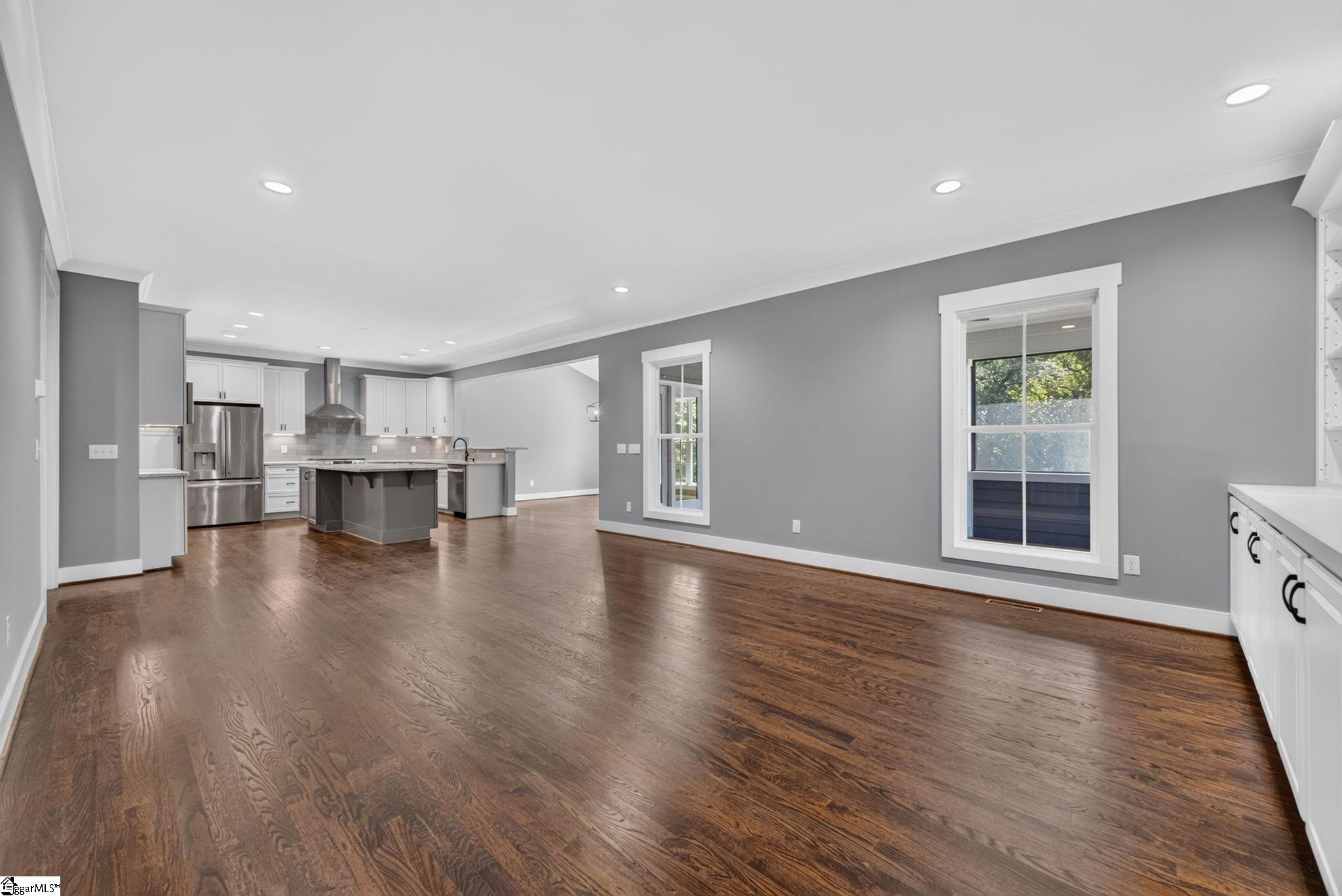 329 Brown Road Simpsonville, SC 29681 - Photo 11 of 50