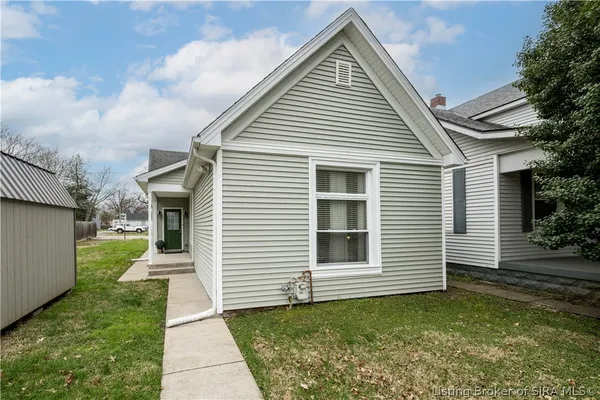 $189,900 | 2106 Beeler Street, New Albany, IN 47150