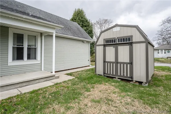 $189,900 | 2106 Beeler Street, New Albany, IN 47150