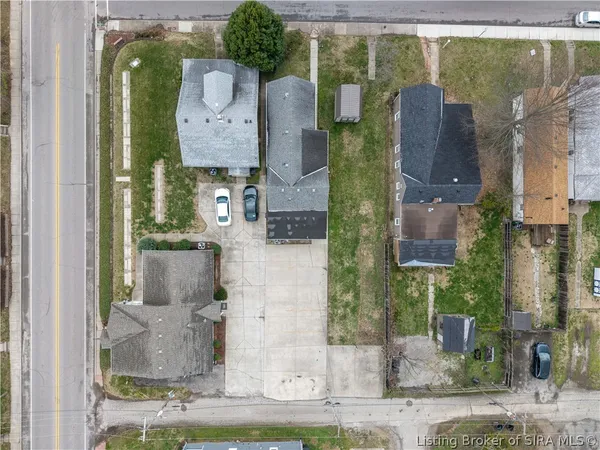 $189,900 | 2106 Beeler Street, New Albany, IN 47150