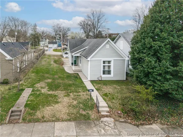 $189,900 | 2106 Beeler Street, New Albany, IN 47150