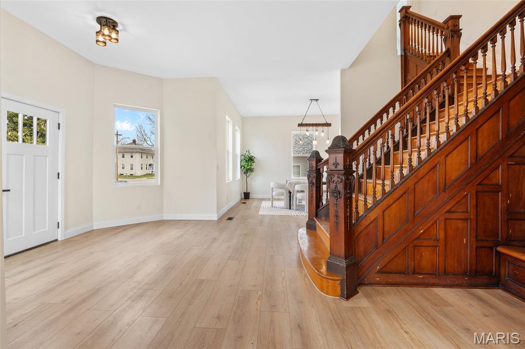 512 Broadway Highland, IL 62249 - Photo 14 of 38