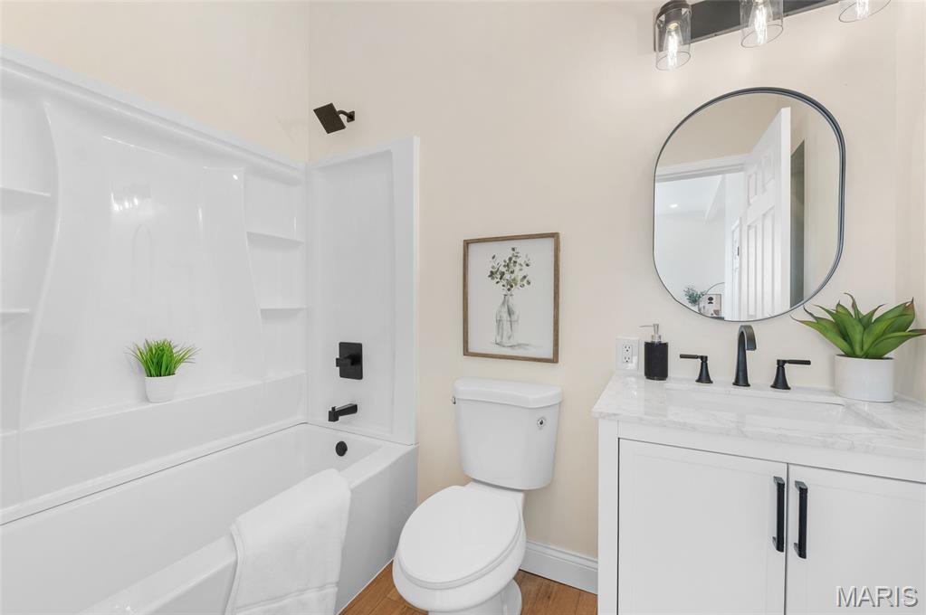 512 Broadway Highland, IL 62249 - Photo 25 of 38