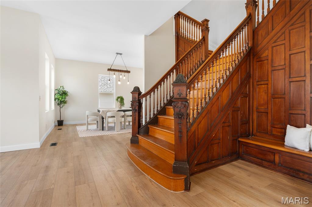 512 Broadway Highland, IL 62249 - Photo 9 of 38