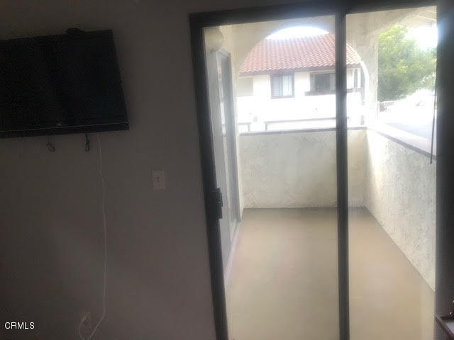 374 East Bard Road Oxnard, CA 93033 - Photo 9 of 15 Bedroom 1