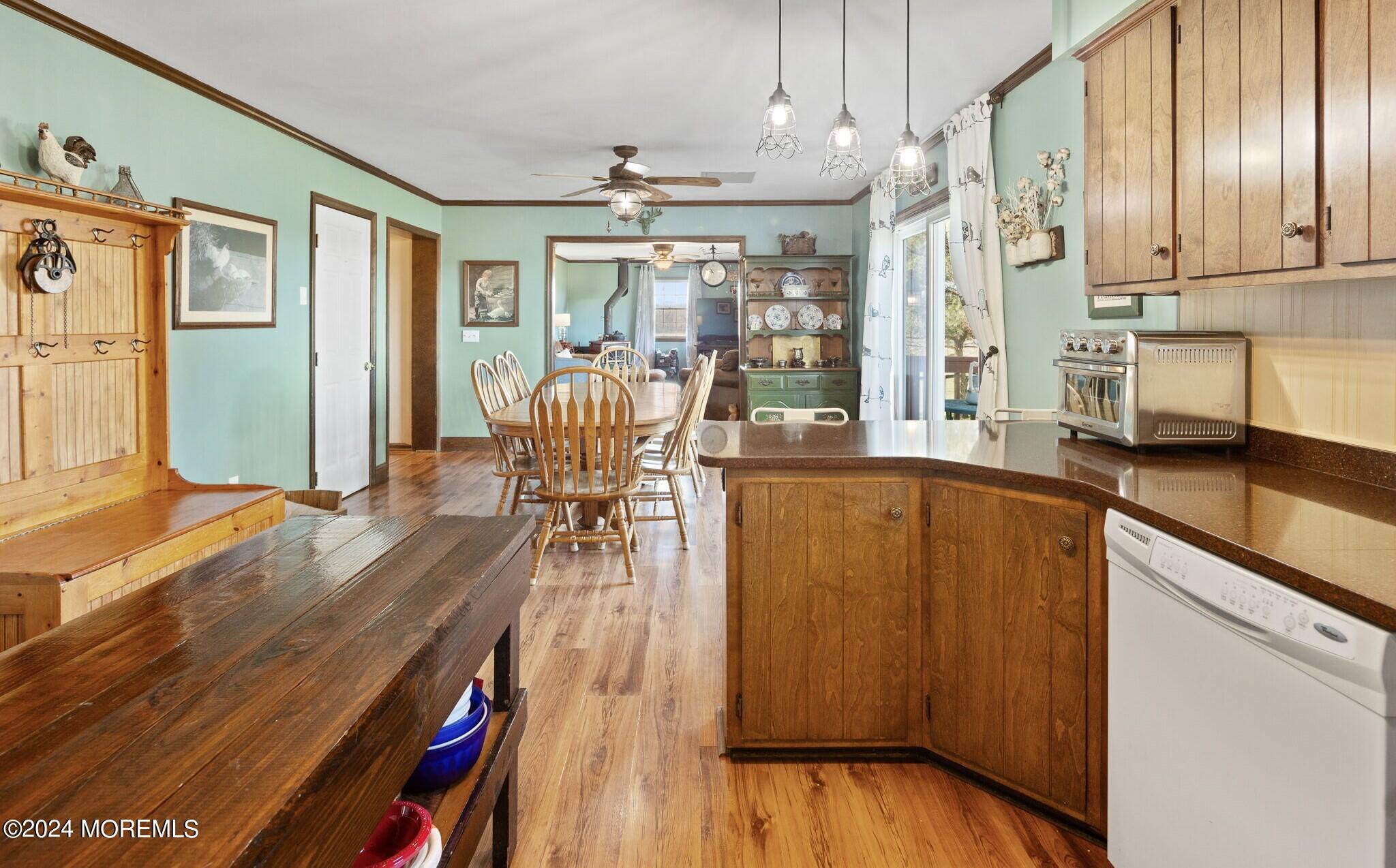 149 Iron Ore Road Manalapan, NJ 07726 - Photo 14 of 35 Kitchen