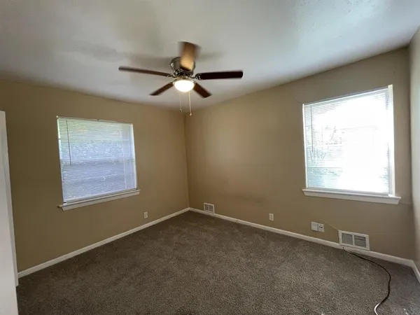 $1,750 | 2310 Gilbert Circle, Arlington, TX 76010