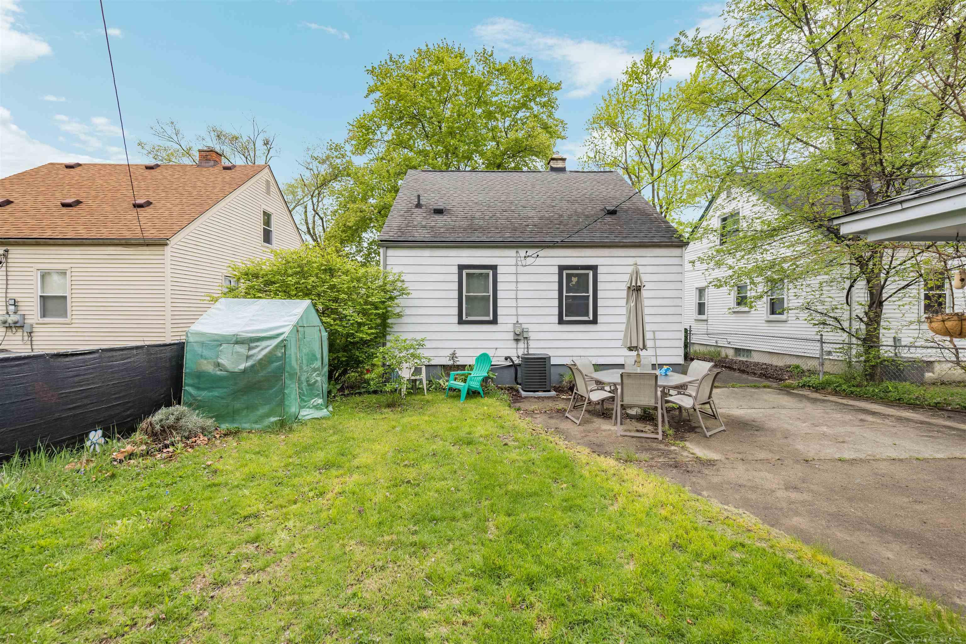 2980 Greenfield Road Berkley, MI 48072 - Photo 41 of 44