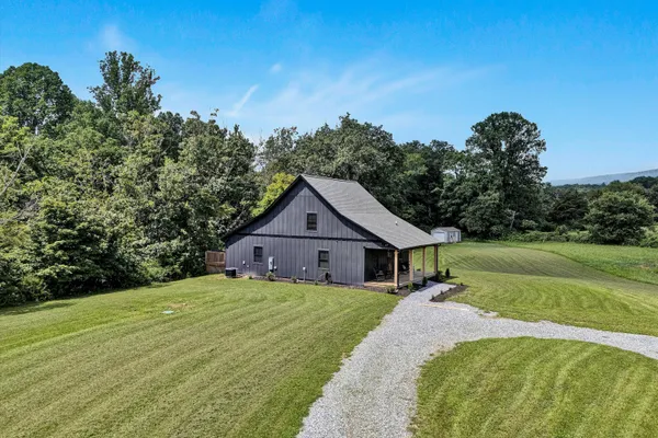 $549,950 | 109 Berties Bottom Lane, New Castle, VA 24127