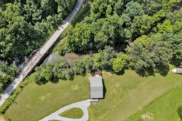 $549,950 | 109 Berties Bottom Lane, New Castle, VA 24127