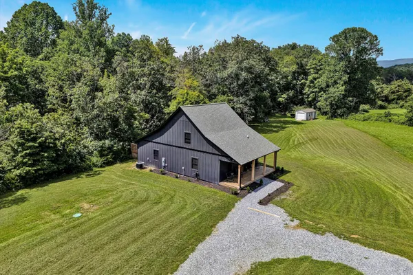 $549,950 | 109 Berties Bottom Lane, New Castle, VA 24127