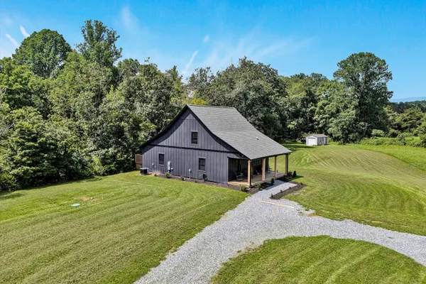 $549,950 | 109 Berties Bottom Lane, New Castle, VA 24127