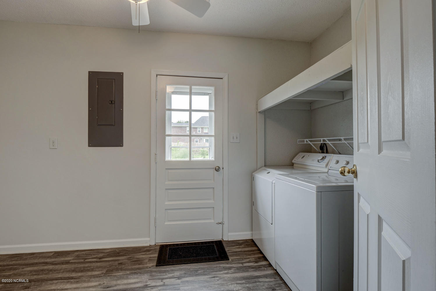 4715 Waltmoor Road Wilmington, NC 28409 - Photo 15 of 25 4715 Waltmoor Rd Wilmington NC-large-009