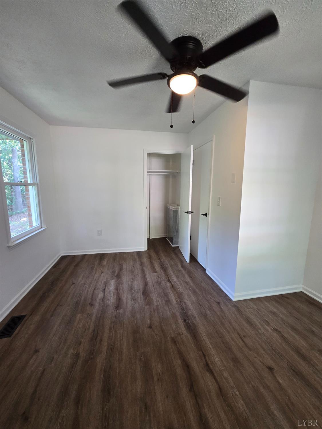 307 Hunter Road Brookneal, VA 24528 - Photo 16 of 17 Gallery Image 16