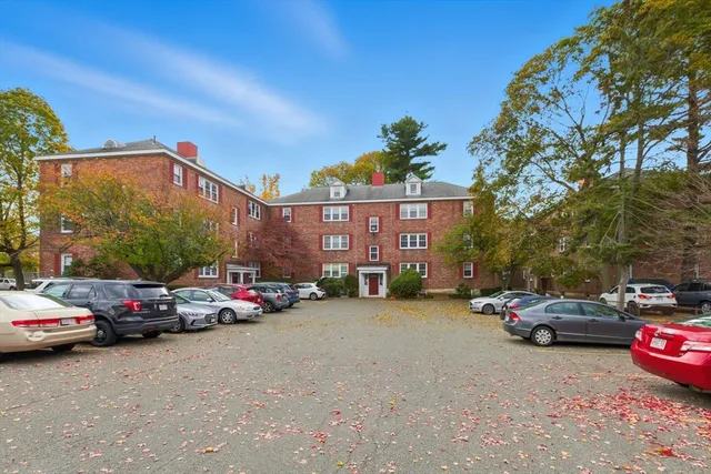 $418,800 | 112 Maple Street, Unit 6, Malden, MA 02148