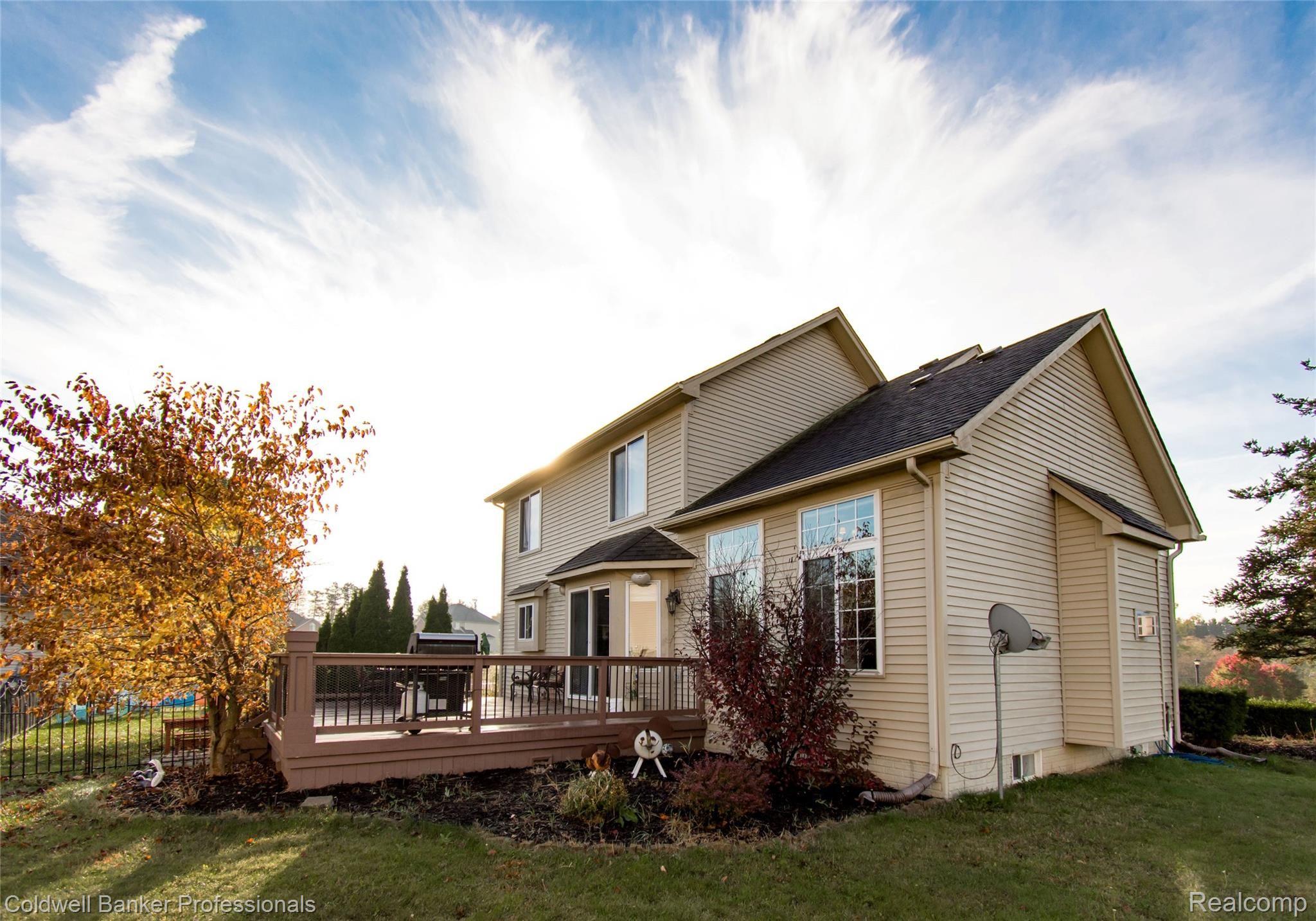 1347 Ridge View Court Grand Blanc, MI 48439 - Photo 58 of 62 1347RidgeViewCt-009.jpg