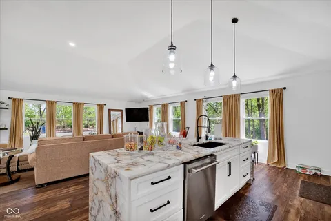 $1,024,999 | 5726 Cooper Road, Indianapolis, IN 46228