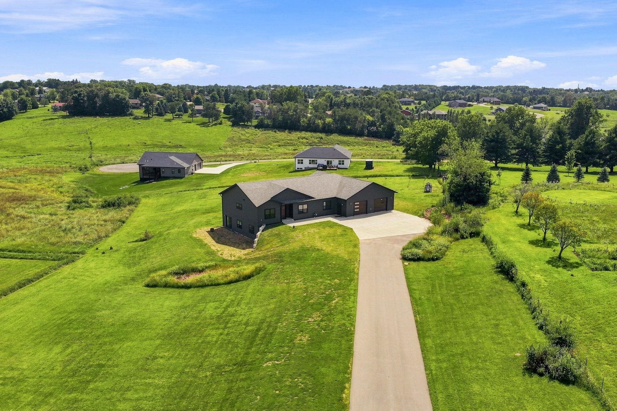 1095 Walnut Dell Road Platteville, WI 53818 - Photo 1 of 41 Gallery Image 1