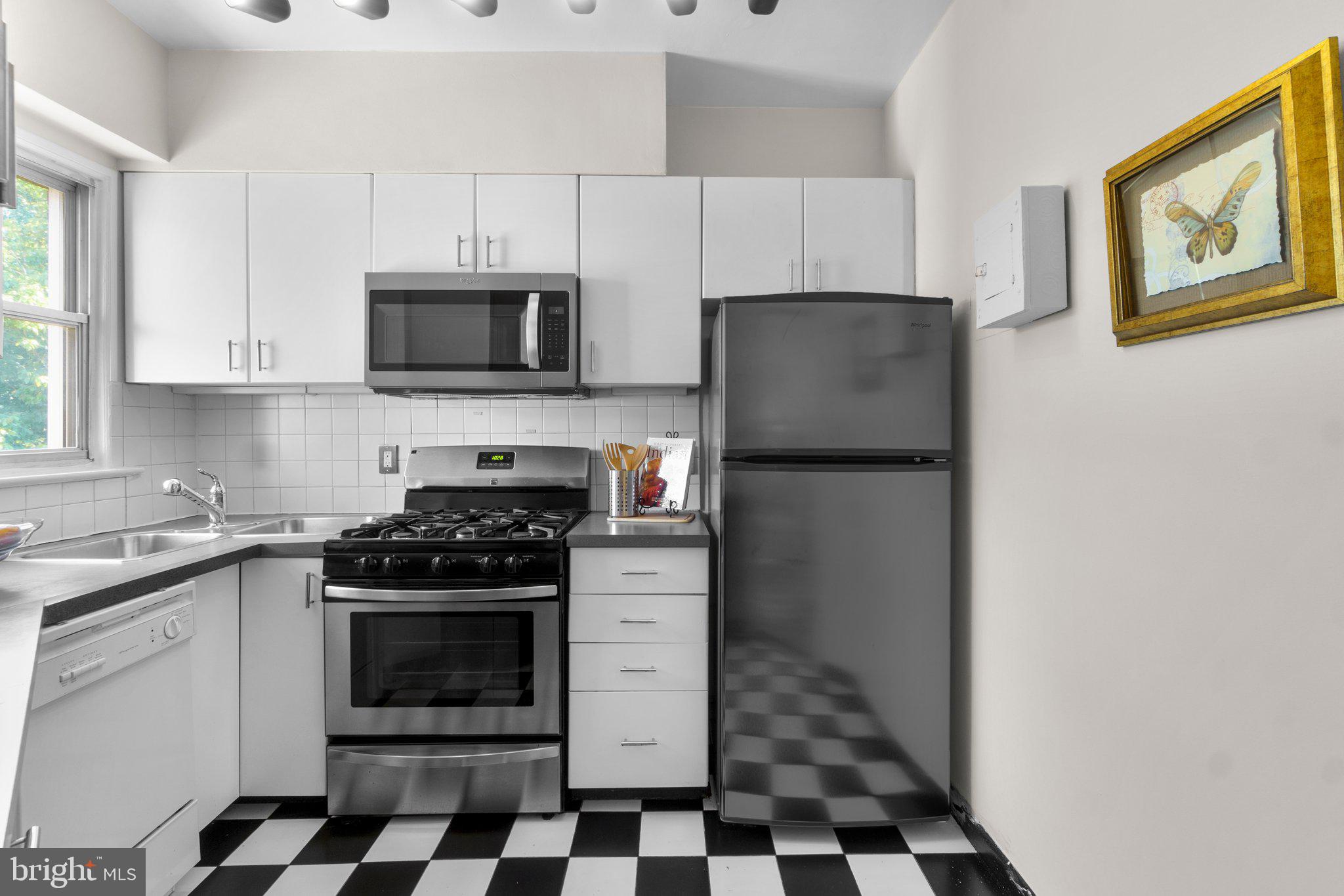 2500 Q Street Northwest, Unit 511 Washington, DC 20007 - Photo 15 of 27