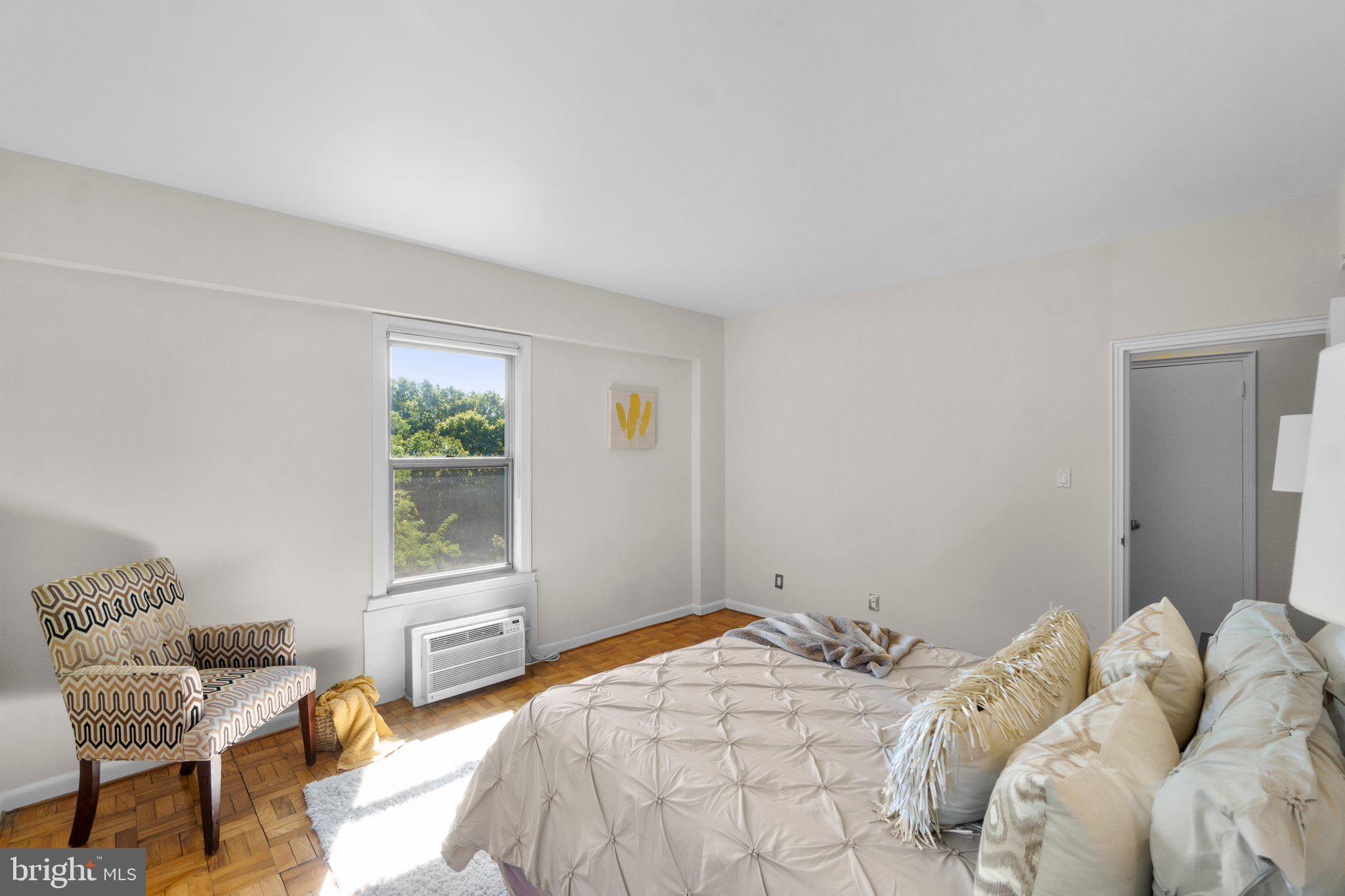 2500 Q Street Northwest, Unit 511 Washington, DC 20007 - Photo 19 of 27
