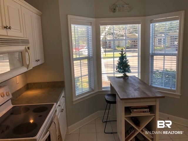 430 West Fort Morgan Road, Unit 203 Gulf Shores, AL 36542 - Photo 3 of 26 Eat In Kitchen