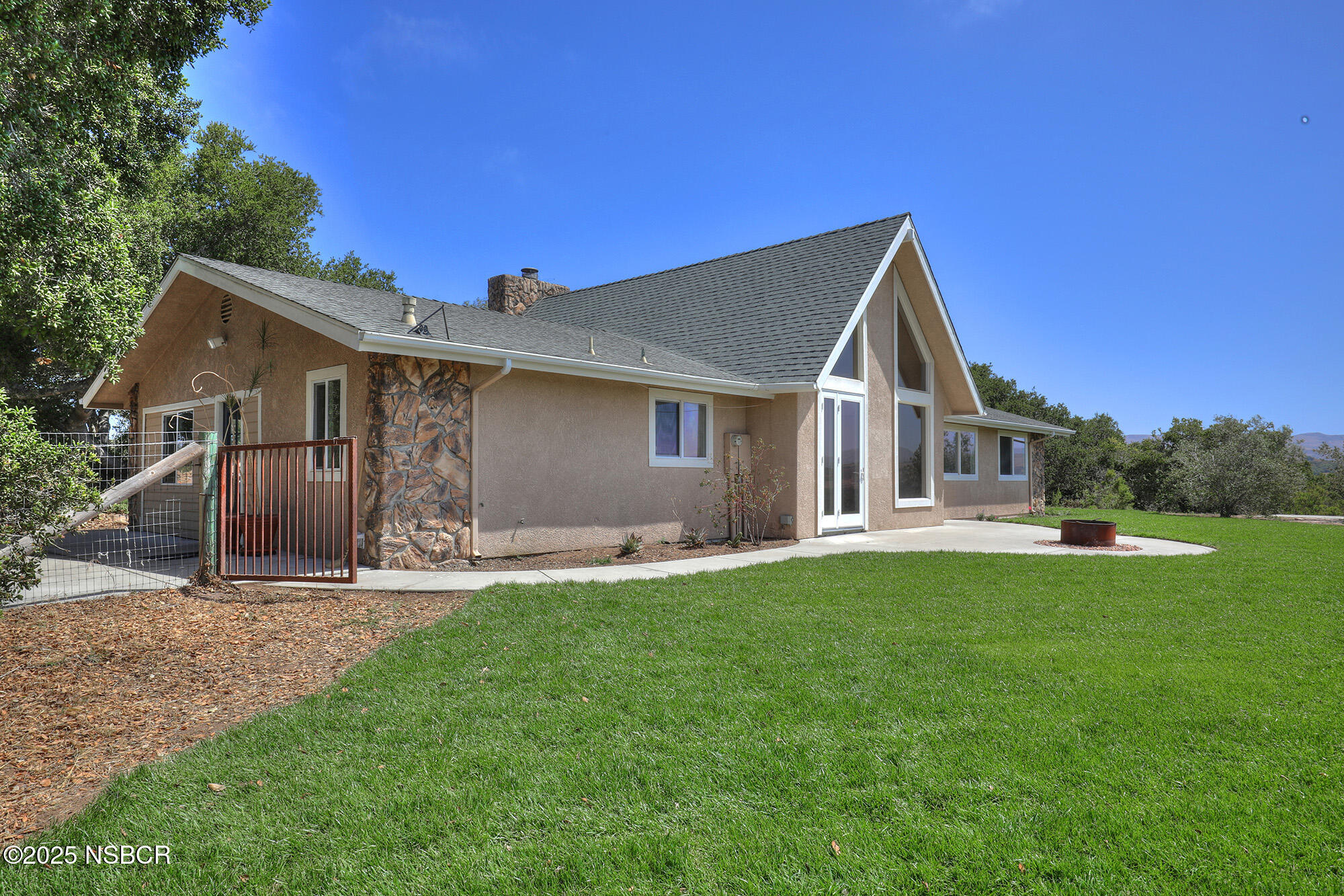 2500 Wild Oak Lompoc, CA 93436 - Photo 2 of 51 18
