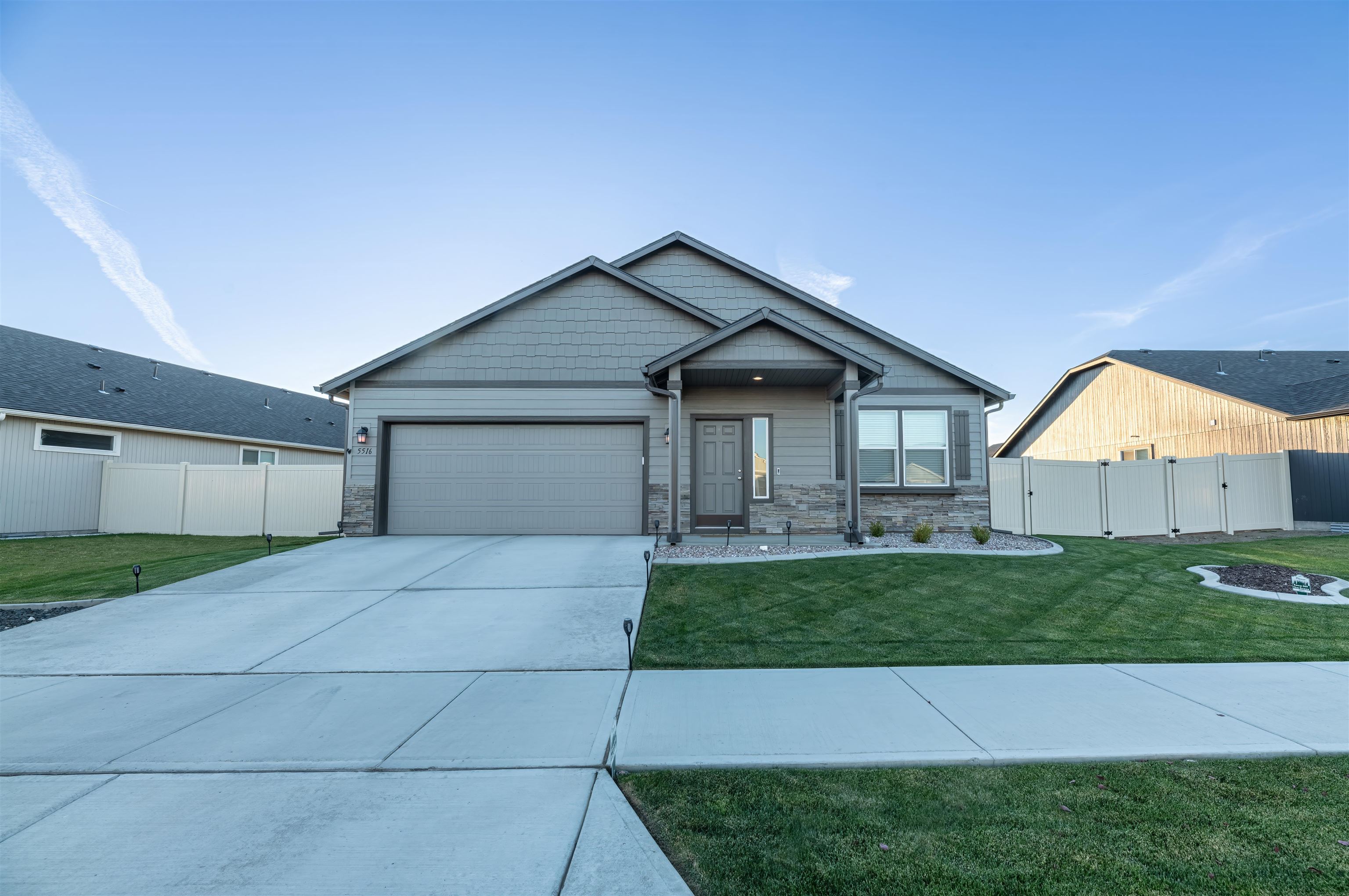 5516 South Sherri Lee Road Spokane, WA 99224 - Photo 3 of 36