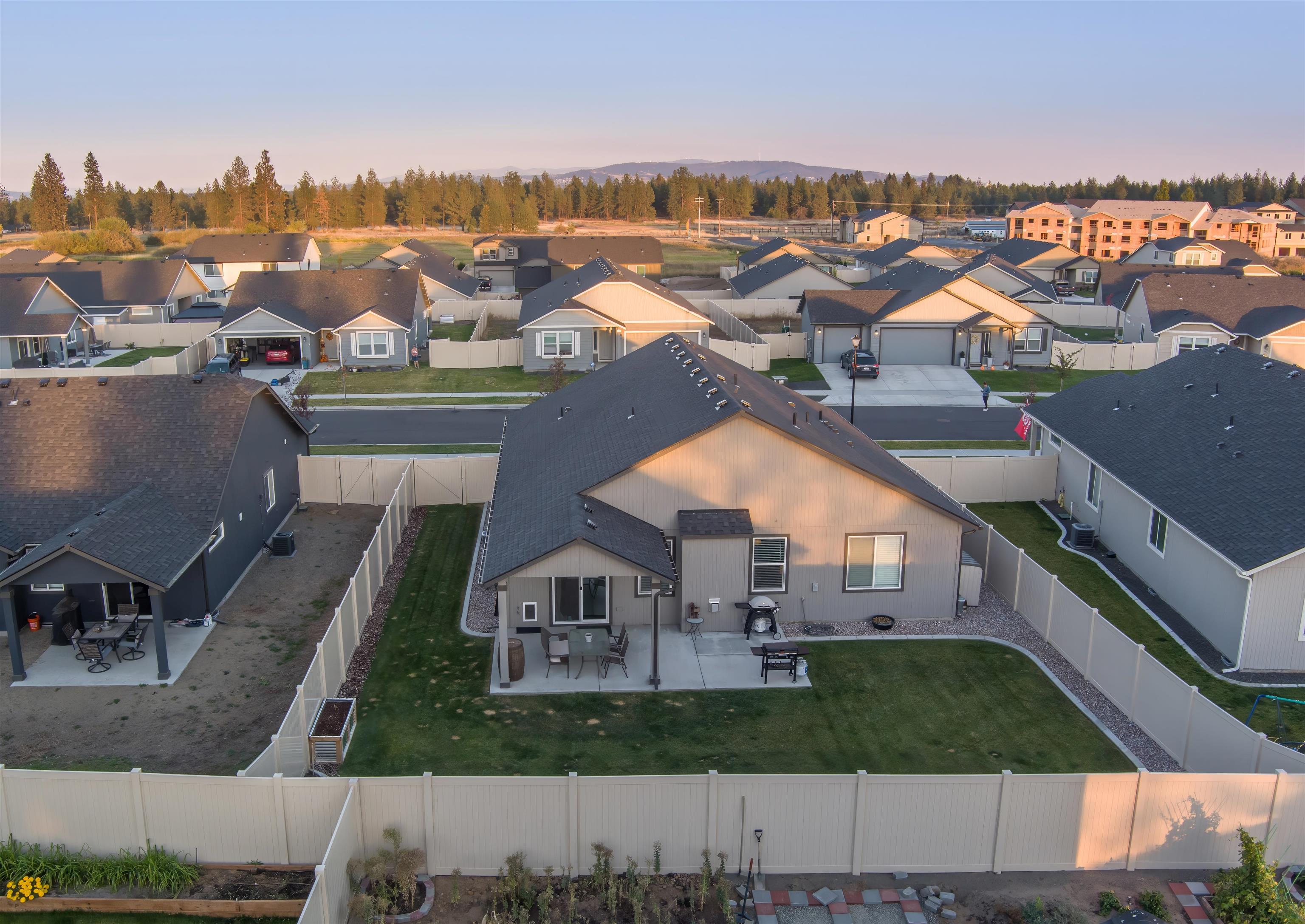 5516 South Sherri Lee Road Spokane, WA 99224 - Photo 33 of 36