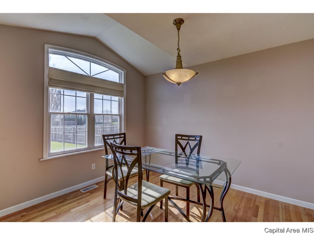 2822 Wordsworth Drive Springfield, IL 62711 - Photo 11 of 36