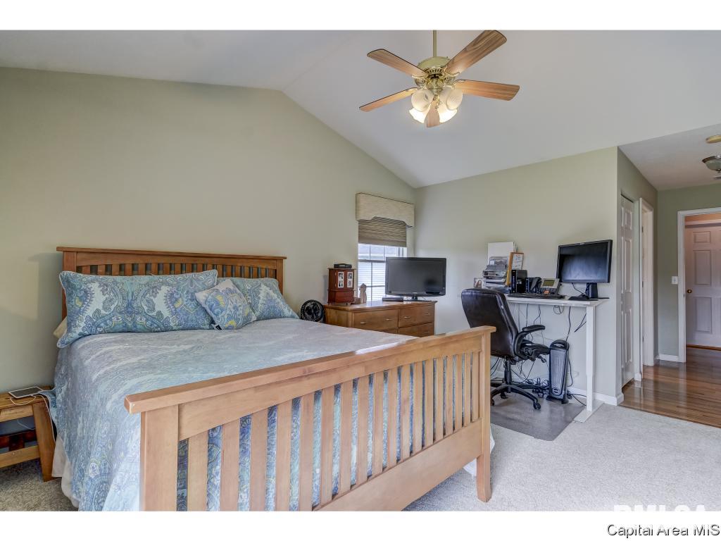 2822 Wordsworth Drive Springfield, IL 62711 - Photo 16 of 36