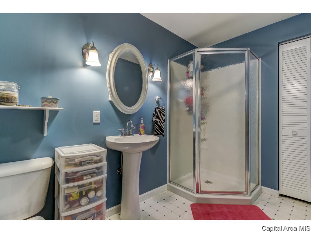 2822 Wordsworth Drive Springfield, IL 62711 - Photo 30 of 36