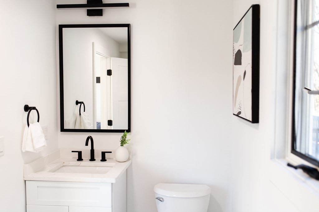 256 Cambridge Road Woburn, MA 01801 - Photo 14 of 22 Gallery Image 14