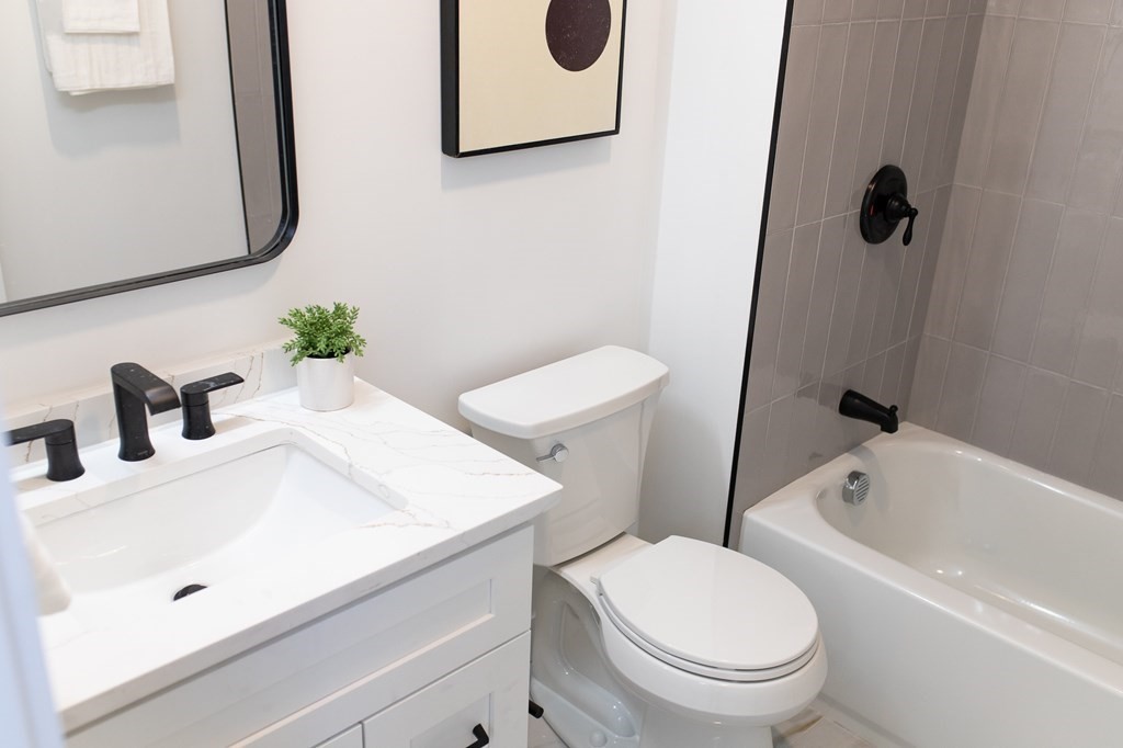 256 Cambridge Road Woburn, MA 01801 - Photo 18 of 22 Gallery Image 18