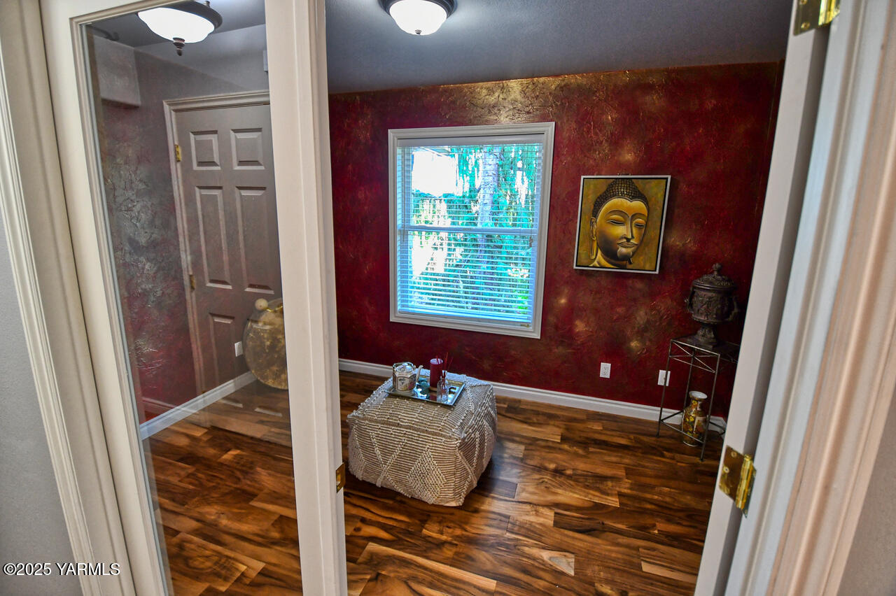 15783 Fisk Road Yakima, WA 98908 - Photo 41 of 61 Meditation/flex space